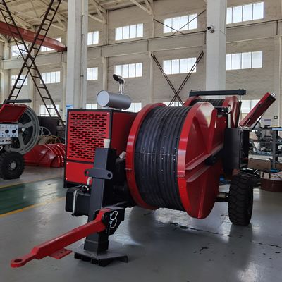 77kW (103hp) เครื่องยนต์ 2x40kN อุปกรณ์สายส่งแรงดึงไฮดรอลิก